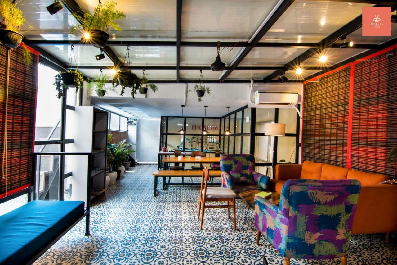 Madpackers Delhi West Hostel New Delhi Bagian luar foto